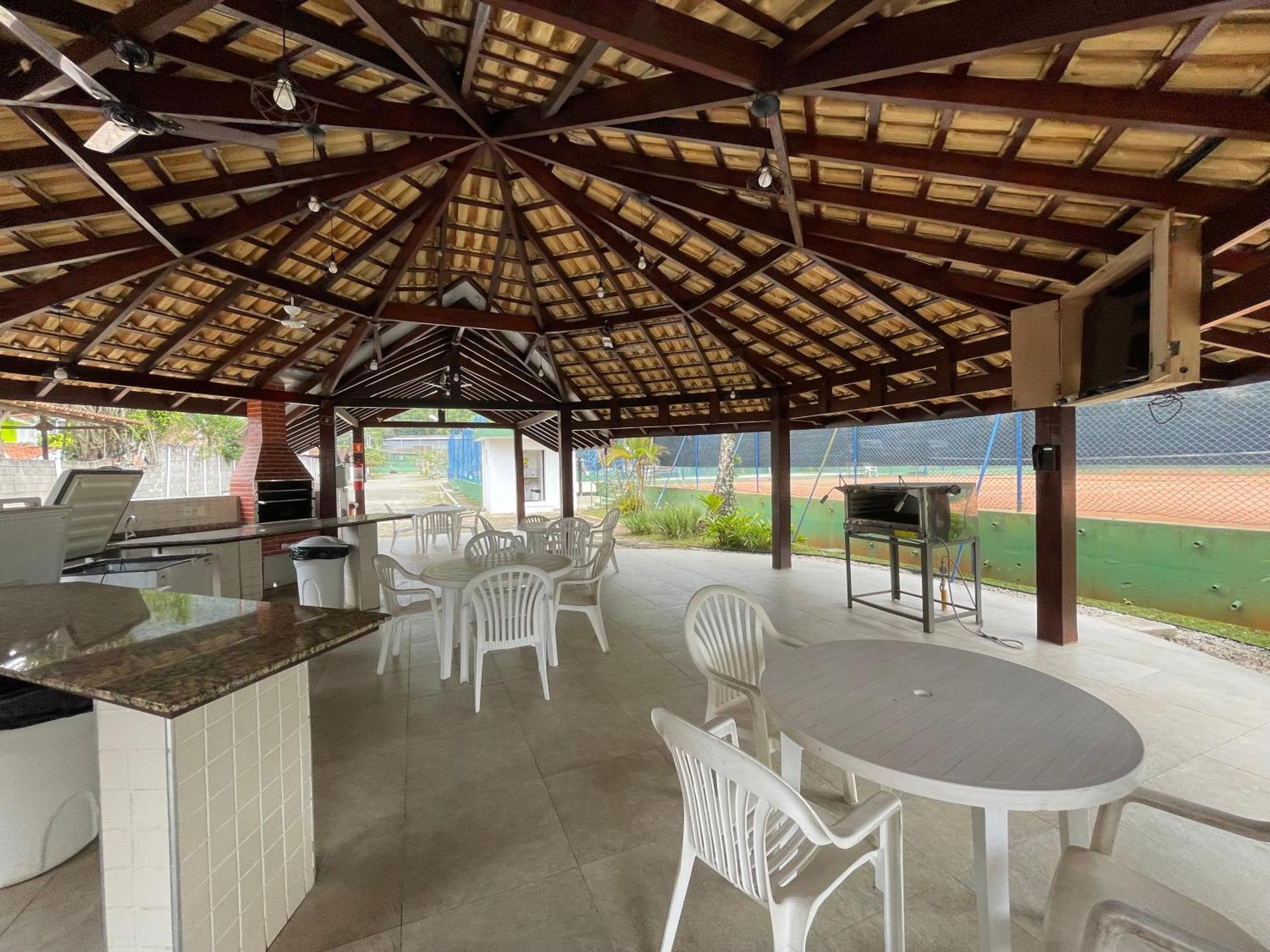 Condominio Wembley Tenis Praia Das Toninhas J406 Ubatuba Exterior photo